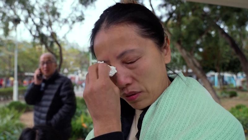 �Tidak ada yang tersisa�: para penyintas kebakaran berduka | berita